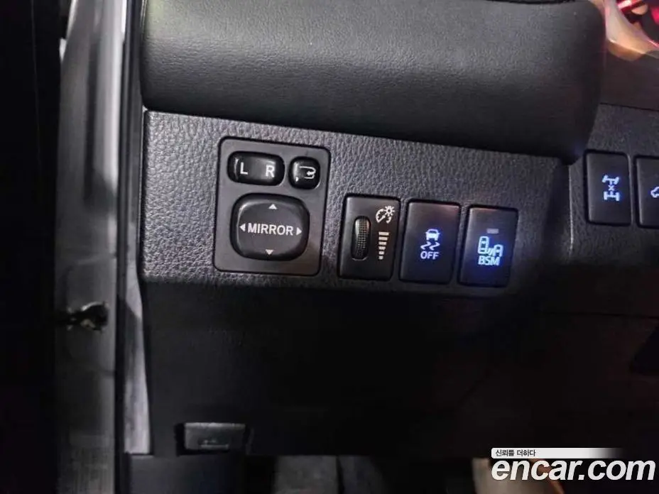 Toyota RAV4 2014 2.5 автомат (гидро), фото 13