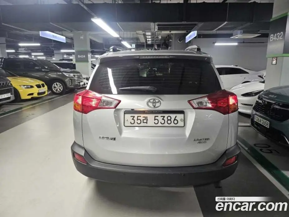Toyota RAV4 2014 2.5 автомат (гидро), фото 5