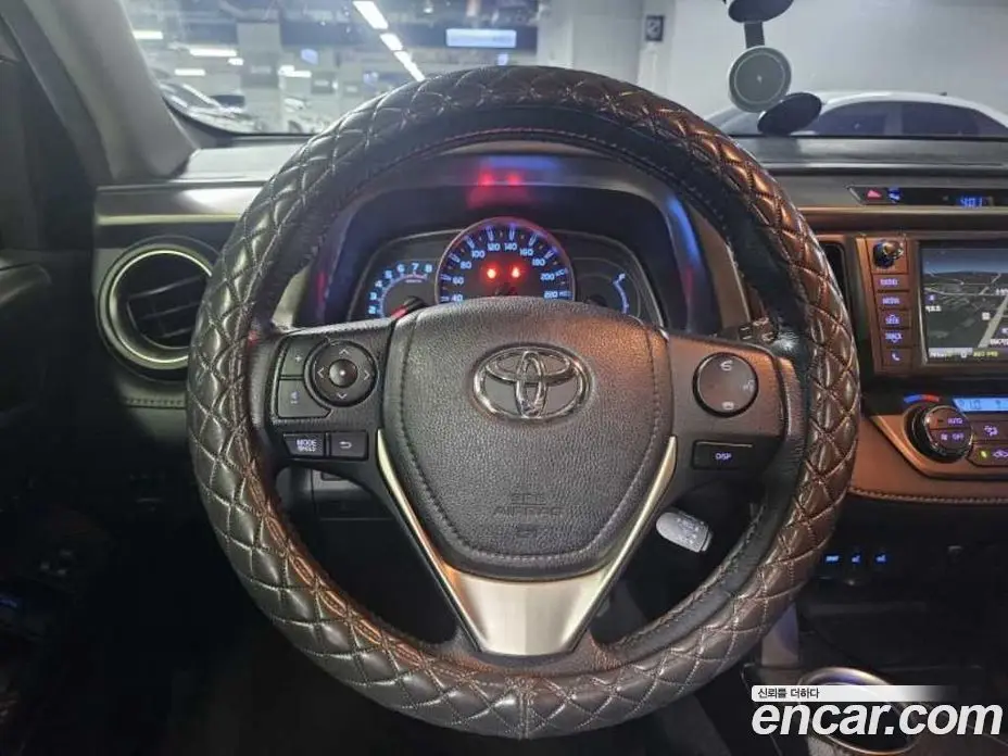 Toyota RAV4 2014 2.5 автомат (гидро), фото 9