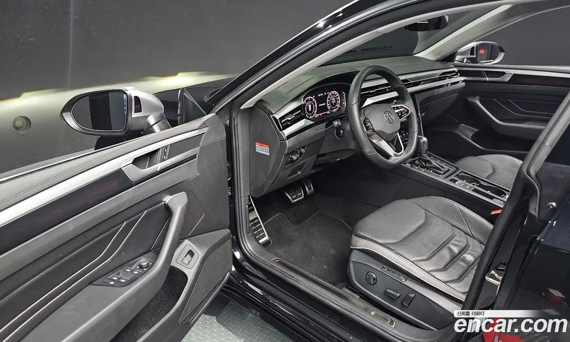 Volkswagen Arteon 2023 2.0 автомат (гидро), фото 11 Volkswagen Arteon 2023 2.0 автомат (гидро), фото 11