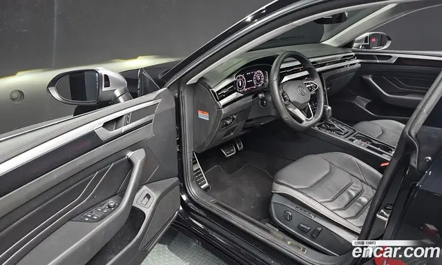 Volkswagen Arteon 2023 2.0 автомат (гидро), миниатюра 11 Volkswagen Arteon 2023 2.0 автомат (гидро), миниатюра 11