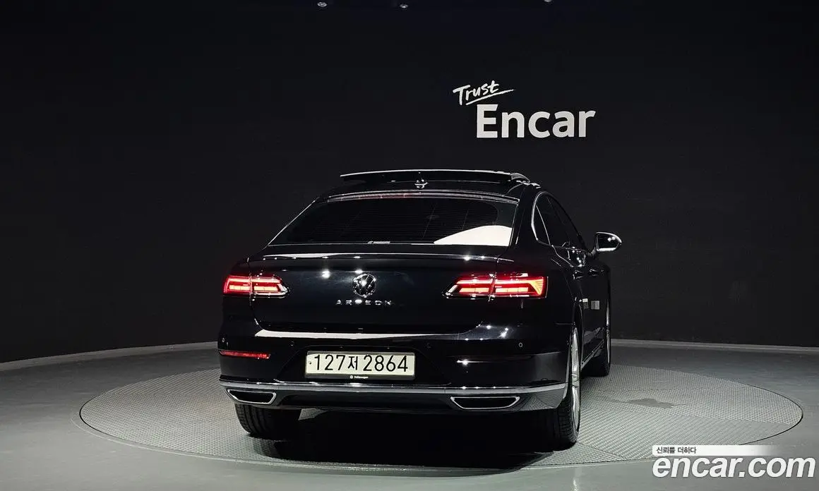 Volkswagen Arteon 2023 2.0 автомат (гидро), фото 4 Volkswagen Arteon 2023 2.0 автомат (гидро), фото 4