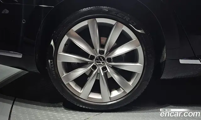 Volkswagen Arteon 2023 2.0 автомат (гидро), миниатюра 5 Volkswagen Arteon 2023 2.0 автомат (гидро), миниатюра 5