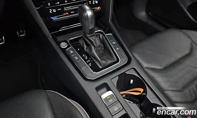 Volkswagen Arteon 2023 2.0 автомат (гидро), миниатюра 9 Volkswagen Arteon 2023 2.0 автомат (гидро), миниатюра 9