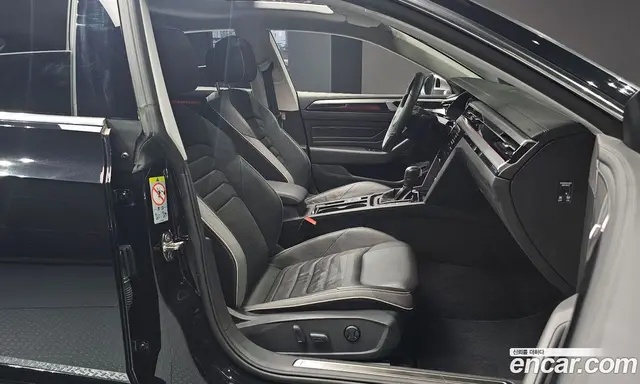 Volkswagen Arteon 2023 2.0 автомат (гидро), миниатюра 10 Volkswagen Arteon 2023 2.0 автомат (гидро), миниатюра 10