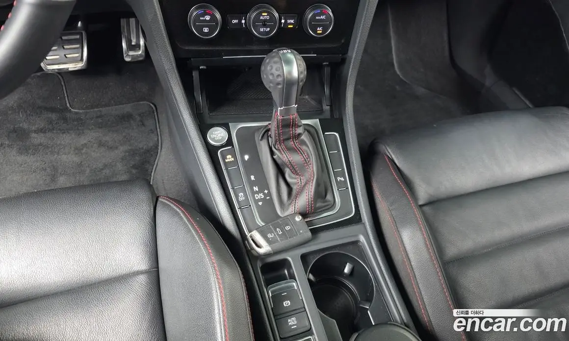 Volkswagen Golf 2014 2.0 автомат (гидро), фото 9 Volkswagen Golf 2014 2.0 автомат (гидро), фото 9