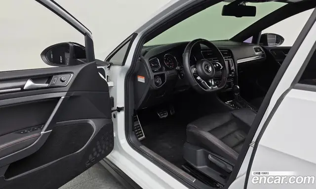 Volkswagen Golf 2014 2.0 автомат (гидро), миниатюра 10 Volkswagen Golf 2014 2.0 автомат (гидро), миниатюра 10