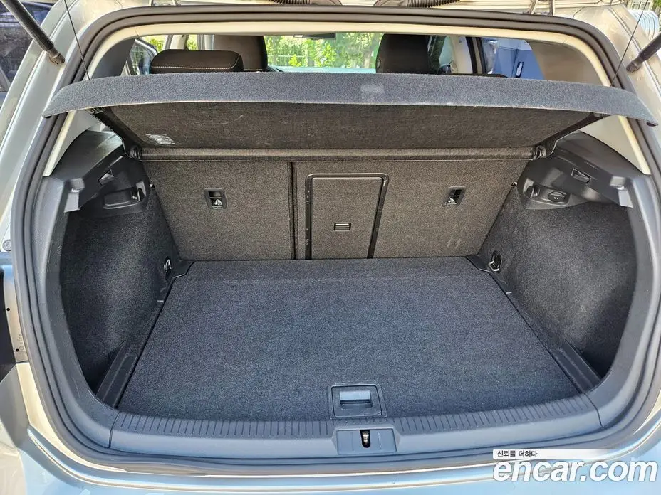 Volkswagen Golf 2014 1.6 автомат (гидро), фото 15