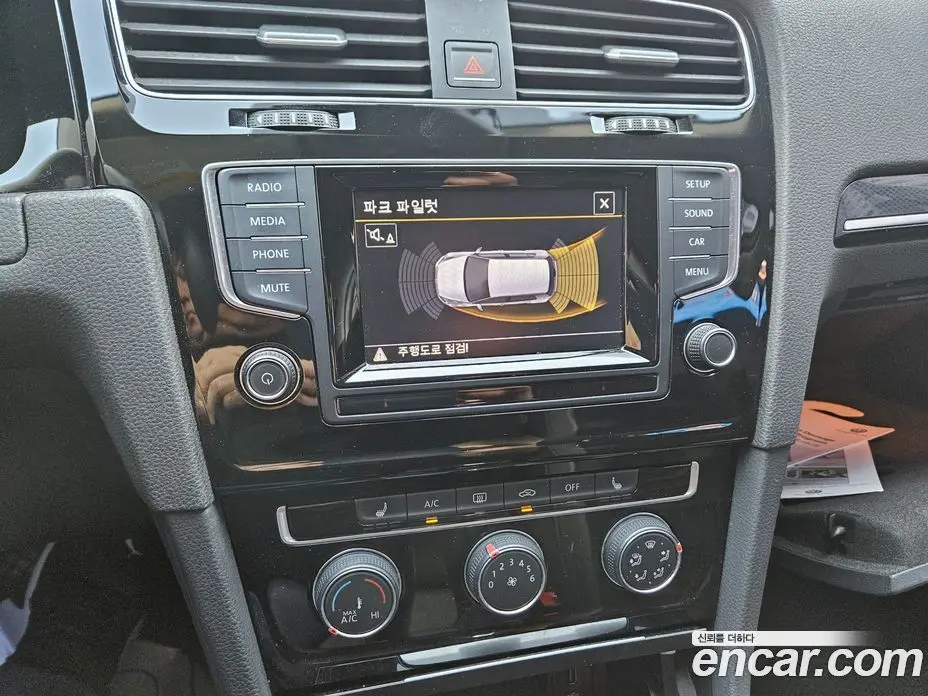 Volkswagen Golf 2014 1.6 автомат (гидро), фото 20
