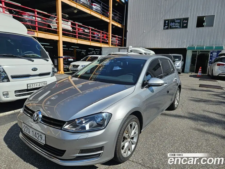 Volkswagen Golf 2014 1.6 автомат (гидро), фото 8