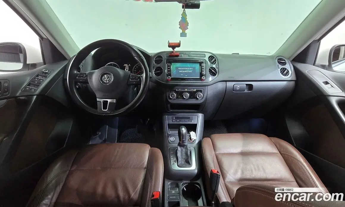Volkswagen Tiguan 2013 2.0 автомат (гидро), фото 7