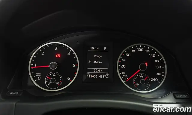 Volkswagen Tiguan 2013 2.0 автомат (гидро), миниатюра 8