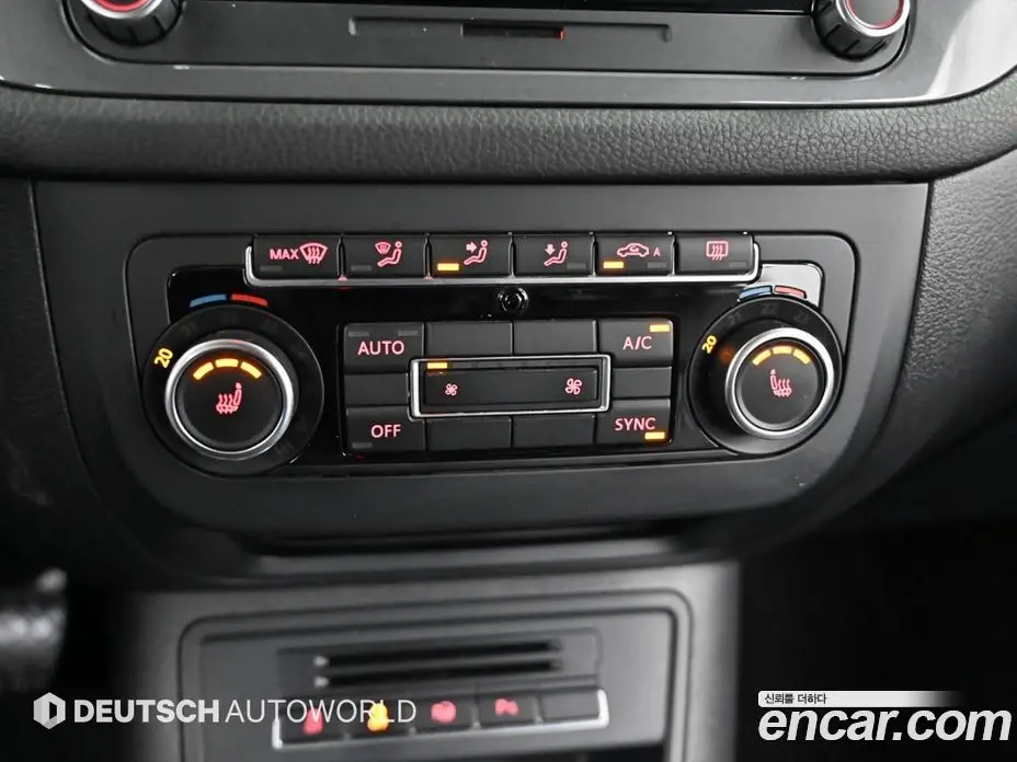 Volkswagen Tiguan 2015 2.0 автомат (гидро), фото 17