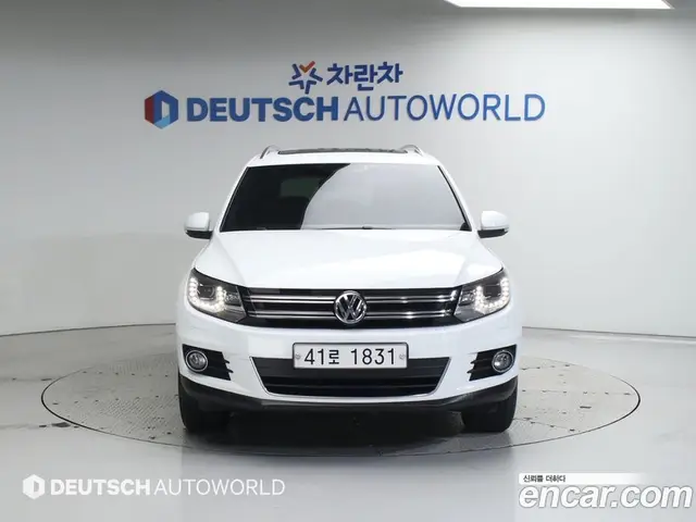 Volkswagen Tiguan 2015 2.0 автомат (гидро), миниатюра 3