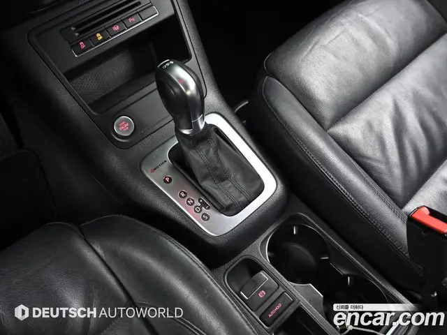 Volkswagen Tiguan 2015 2.0 автомат (гидро), миниатюра 9