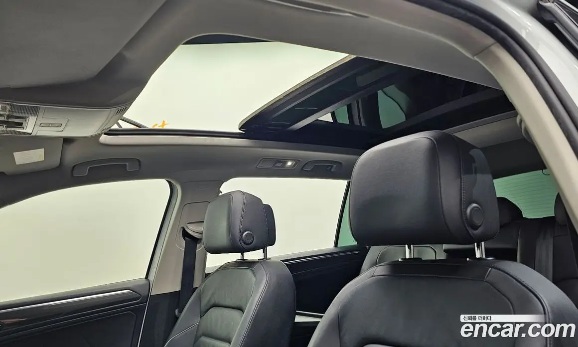 Volkswagen Tiguan 2020 2.0 автомат (гидро), фото 19