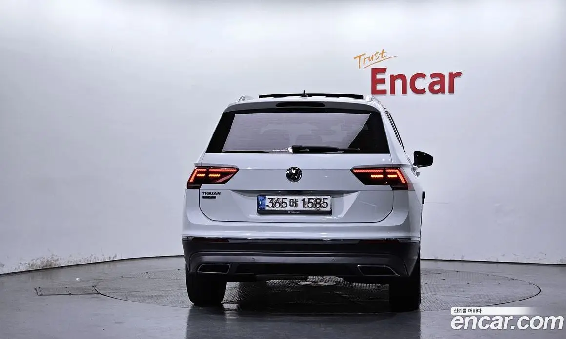 Volkswagen Tiguan 2020 2.0 автомат (гидро), фото 4