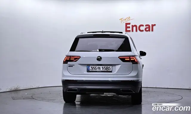 Volkswagen Tiguan 2020 2.0 автомат (гидро), миниатюра 4