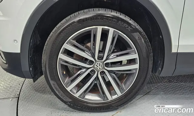 Volkswagen Tiguan 2020 2.0 автомат (гидро), миниатюра 5