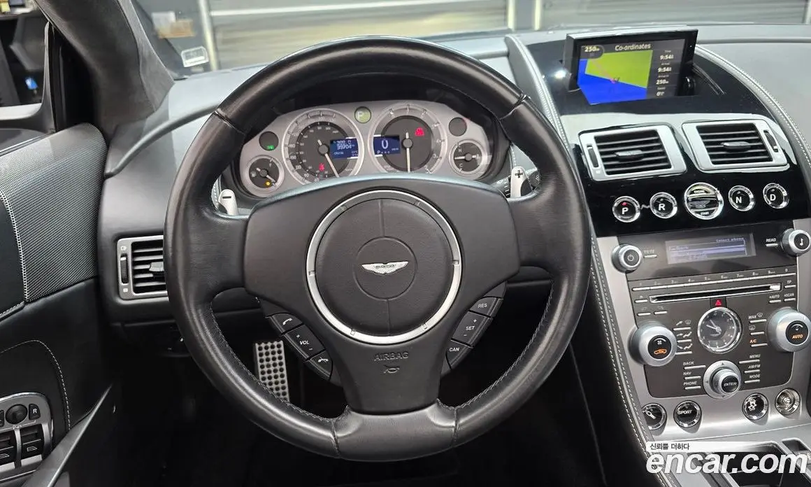 Aston Martin DB9 2015 5.9 автомат (гидро), фото 12 Aston Martin DB9 2015 5.9 автомат (гидро), фото 12