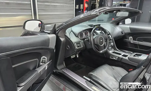 Aston Martin DB9 2015 5.9 автомат (гидро), миниатюра 10 Aston Martin DB9 2015 5.9 автомат (гидро), миниатюра 10