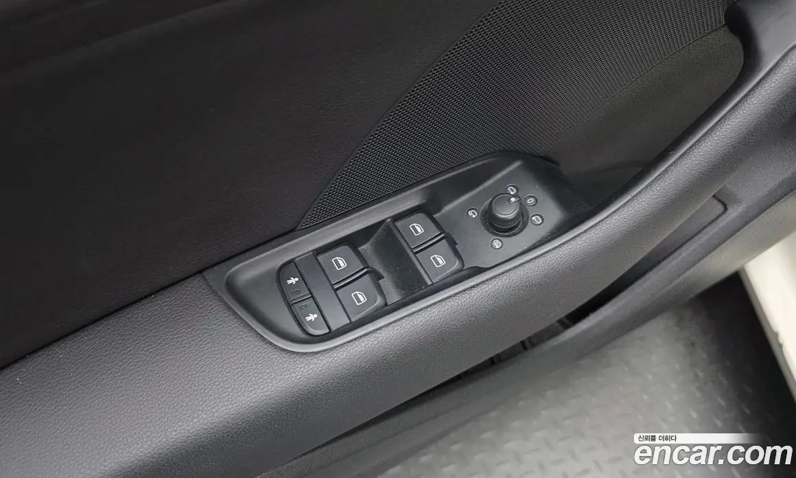 Audi A3 2014 1.6 автомат (гидро), фото 15