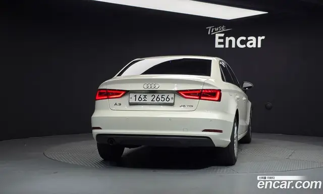 Audi A3 2014 1.6 автомат (гидро), миниатюра 4