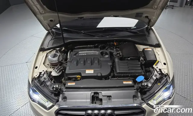 Audi A3 2014 1.6 автомат (гидро), миниатюра 6