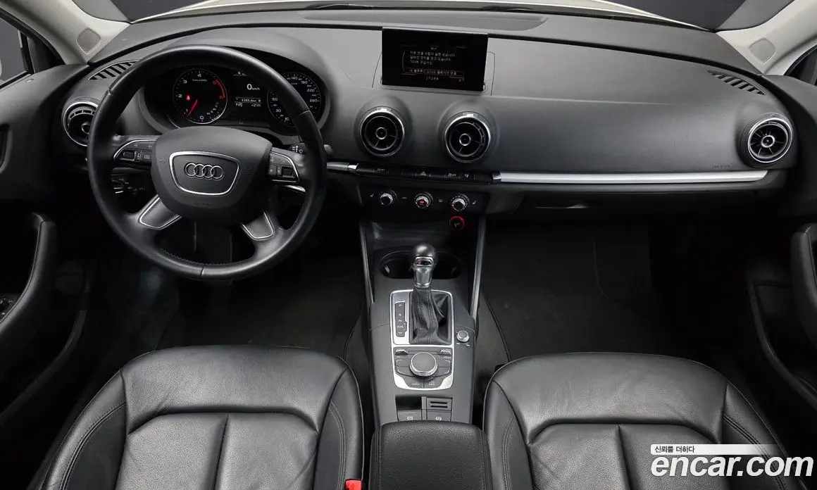 Audi A3 2014 1.6 автомат (гидро), фото 7