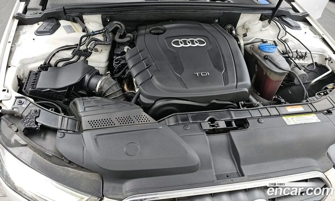 Audi A4 2013 2.0 автомат (гидро), фото 6