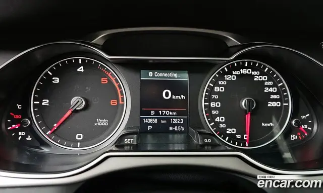 Audi A4 2013 2.0 автомат (гидро), миниатюра 8