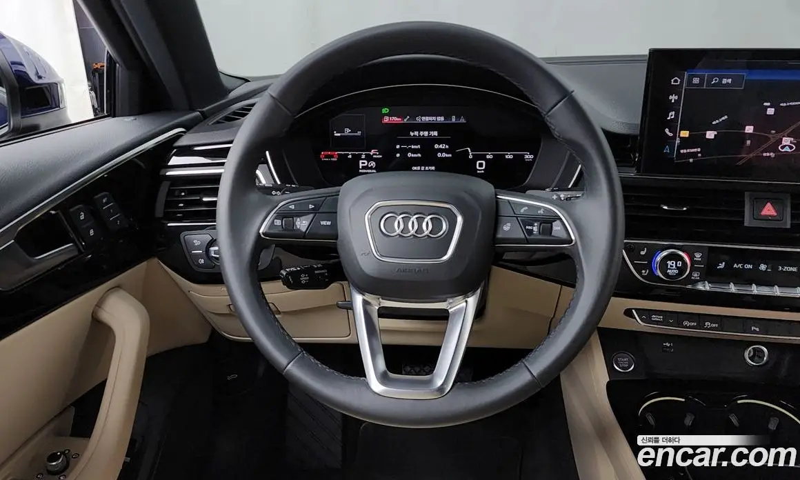 Audi A4 2022 2.0 автомат (гидро), фото 13
