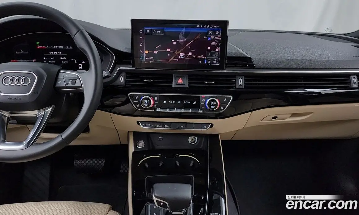 Audi A4 2022 2.0 автомат (гидро), фото 14