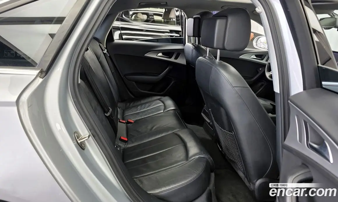 Audi A6 2011 3.0 автомат (гидро), фото 12