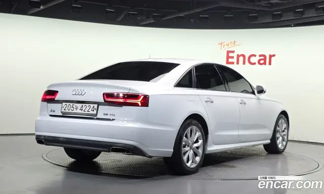 Audi A6 2015 2.0 автомат (гидро), миниатюра 2