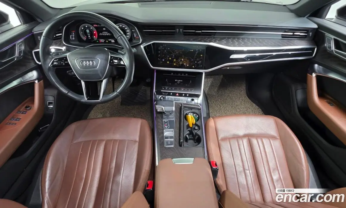 Audi A6 2021 2.0 автомат (гидро), фото 7