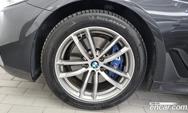 BMW 5 серия 2017 2.0 автомат (гидро), миниатюра 5 BMW 5 серия 2017 2.0 автомат (гидро), миниатюра 5