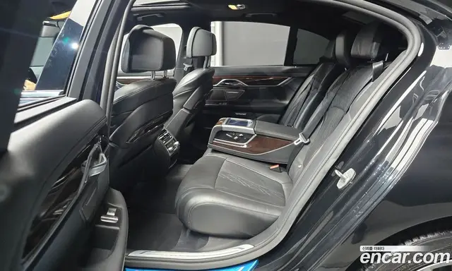 BMW 7 серия 2016 3.0 автомат (гидро), миниатюра 12