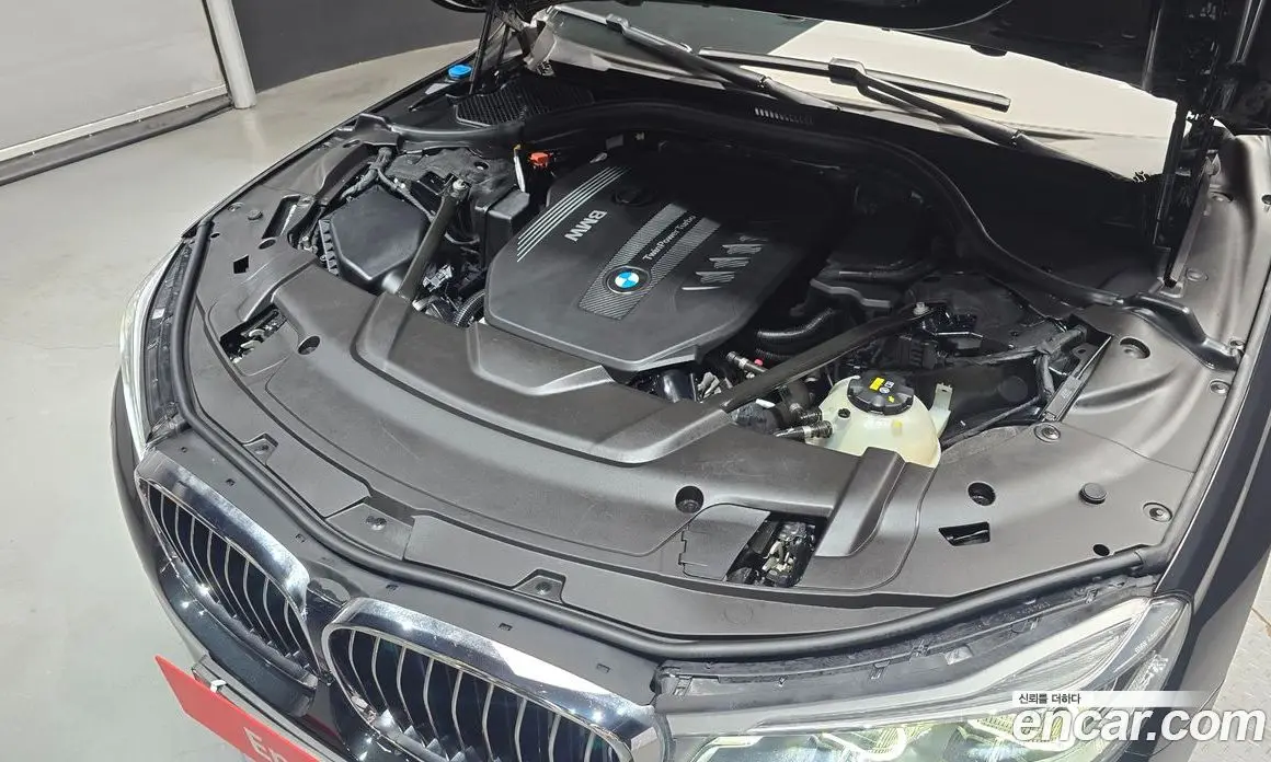 BMW 7 серия 2016 3.0 автомат (гидро), фото 6 BMW 7 серия 2016 3.0 автомат (гидро), фото 6