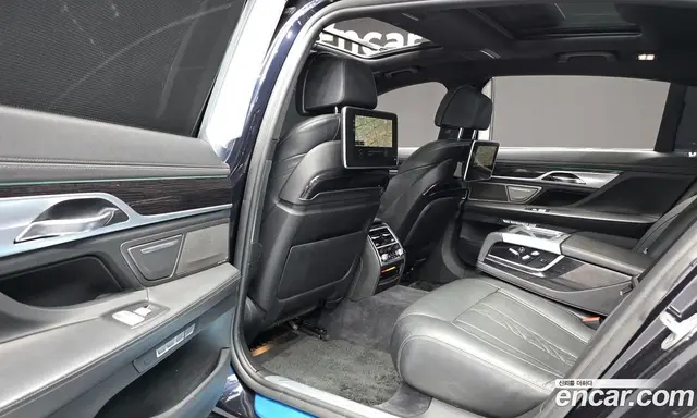BMW 7 серия 2018 3.0 автомат (гидро), миниатюра 11