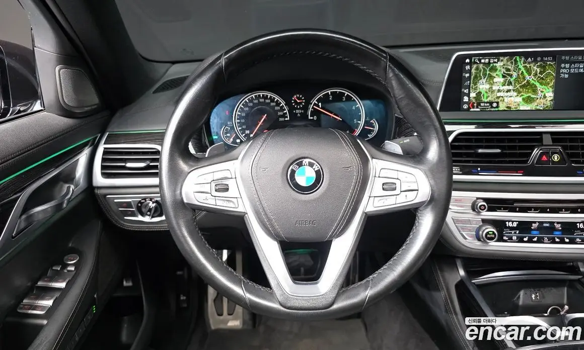 BMW 7 серия 2018 3.0 автомат (гидро), фото 12