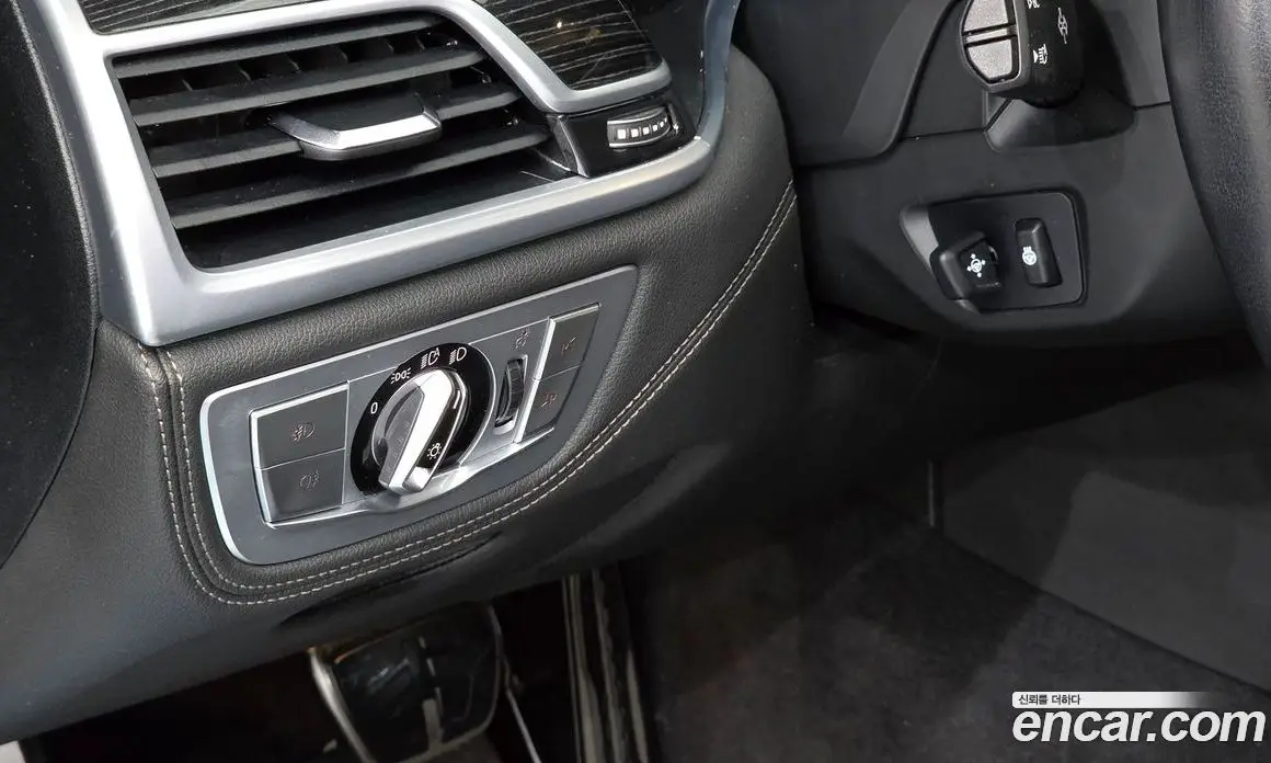 BMW 7 серия 2018 3.0 автомат (гидро), фото 15