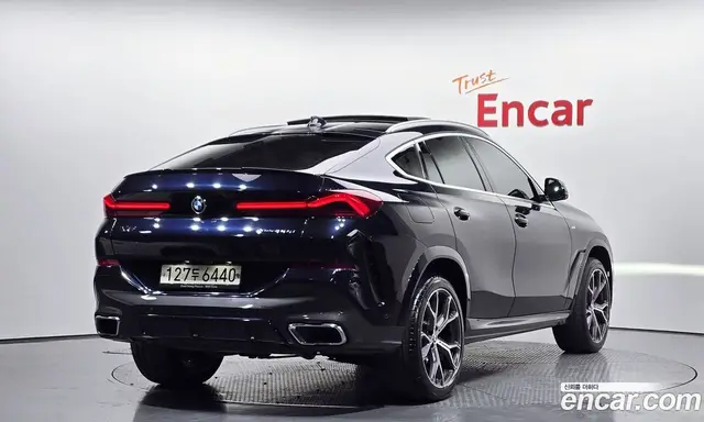 BMW X6 2021 3.0 автомат (гидро), миниатюра 2