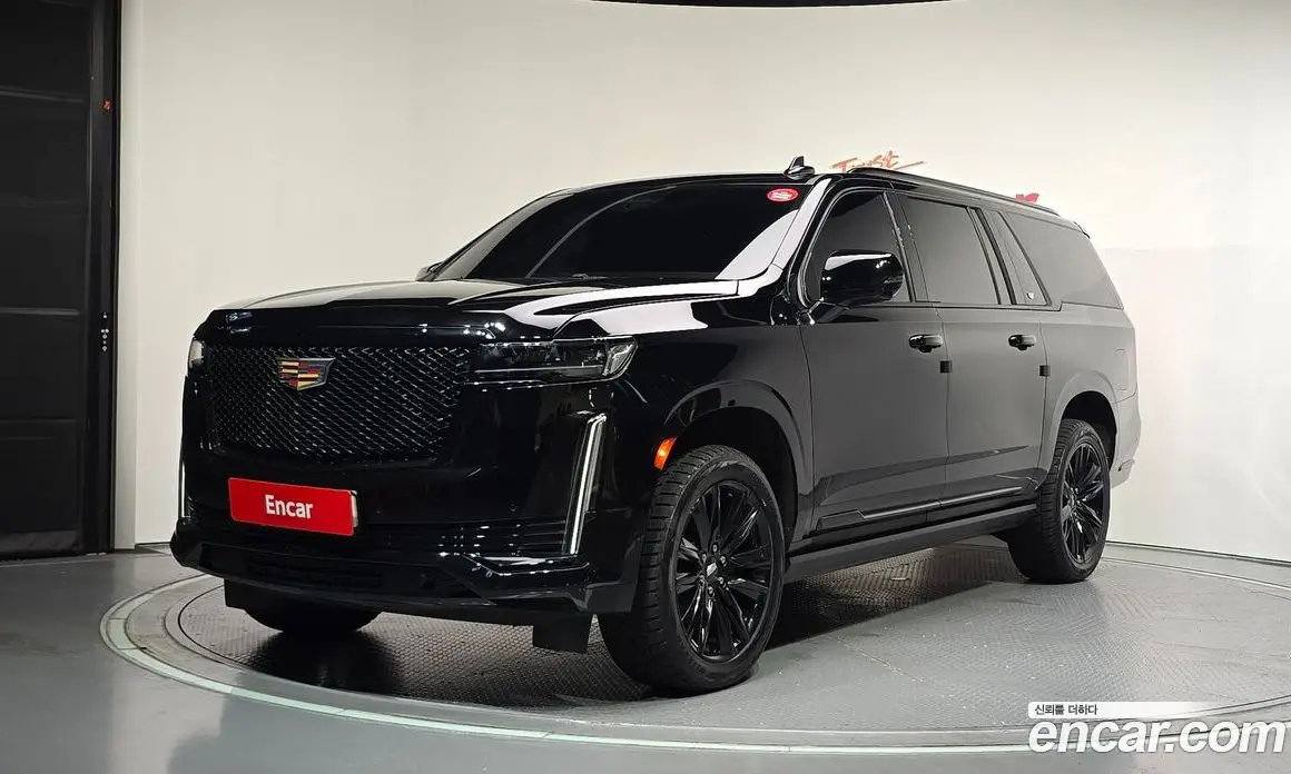 Cadillac Escalade 2021 6.2 автомат (гидро), фото 1 Cadillac Escalade 2021 6.2 автомат (гидро), фото 1