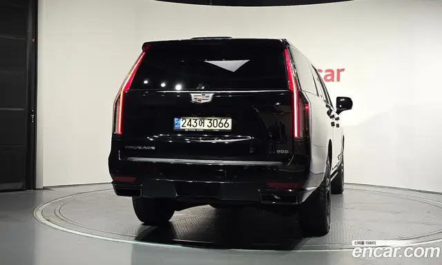 Cadillac Escalade 2021 6.2 автомат (гидро), миниатюра 4 Cadillac Escalade 2021 6.2 автомат (гидро), миниатюра 4