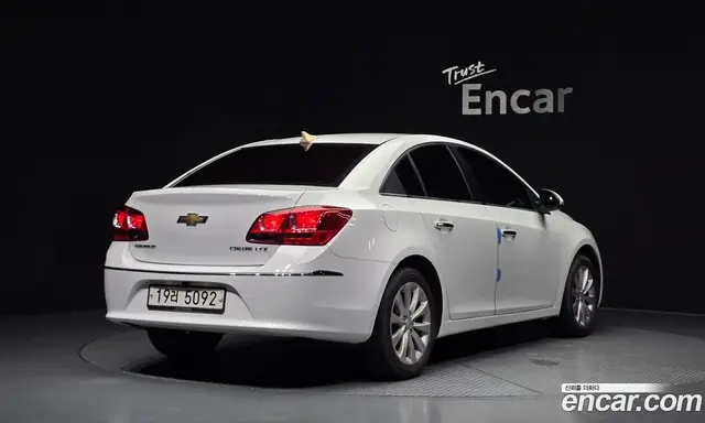 Chevrolet Cruze 2015 1.8 автомат (гидро), миниатюра 2