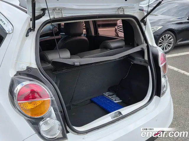 Chevrolet Spark 2012 1.0 автомат (гидро), миниатюра 8