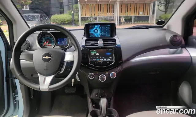 Chevrolet Spark 2014 1.0 автомат (гидро), миниатюра 7