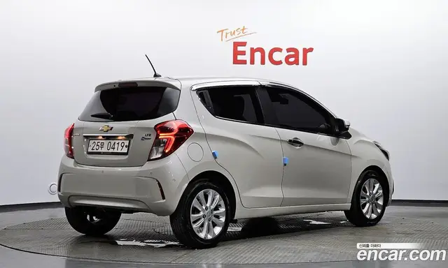 Chevrolet Spark 2015 1.0 автомат (гидро), миниатюра 2