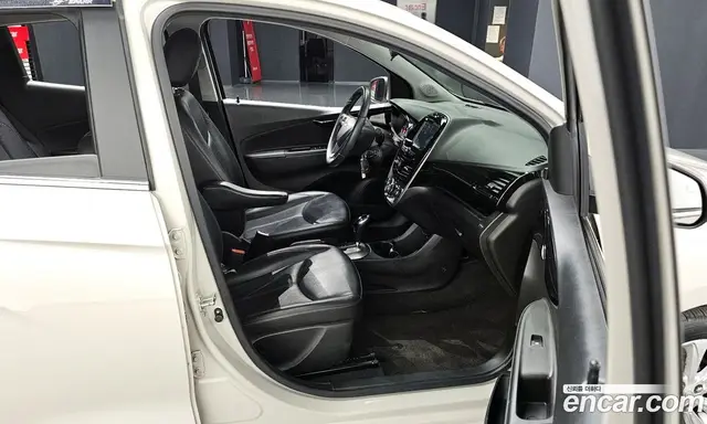 Chevrolet Spark 2015 1.0 автомат (гидро), миниатюра 12